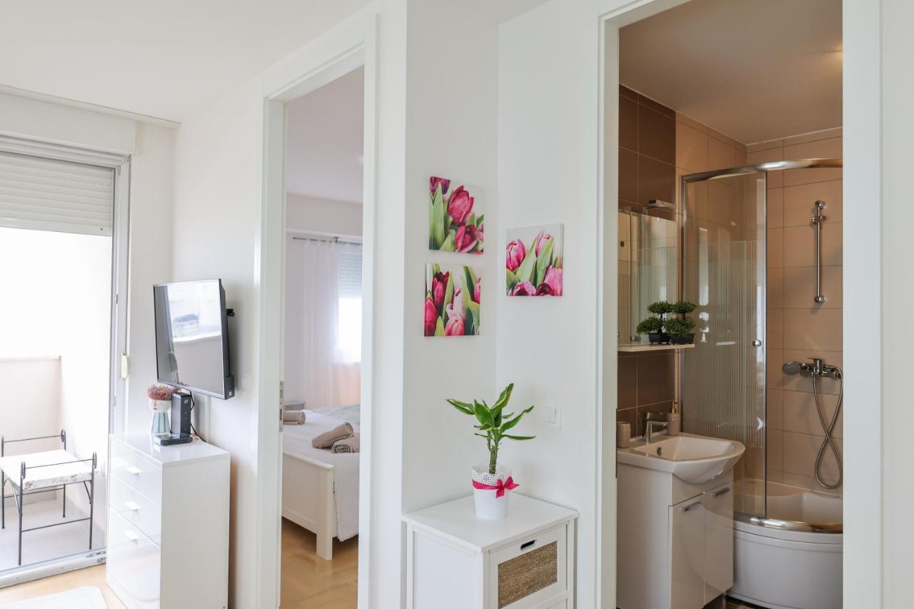 Cozy Niko Apartment - Private Parking And Balcony زادار المظهر الخارجي الصورة